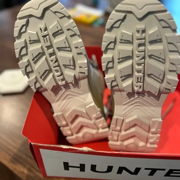 Hunter Explorer Duck Boots NWT - Picture 5 of 7